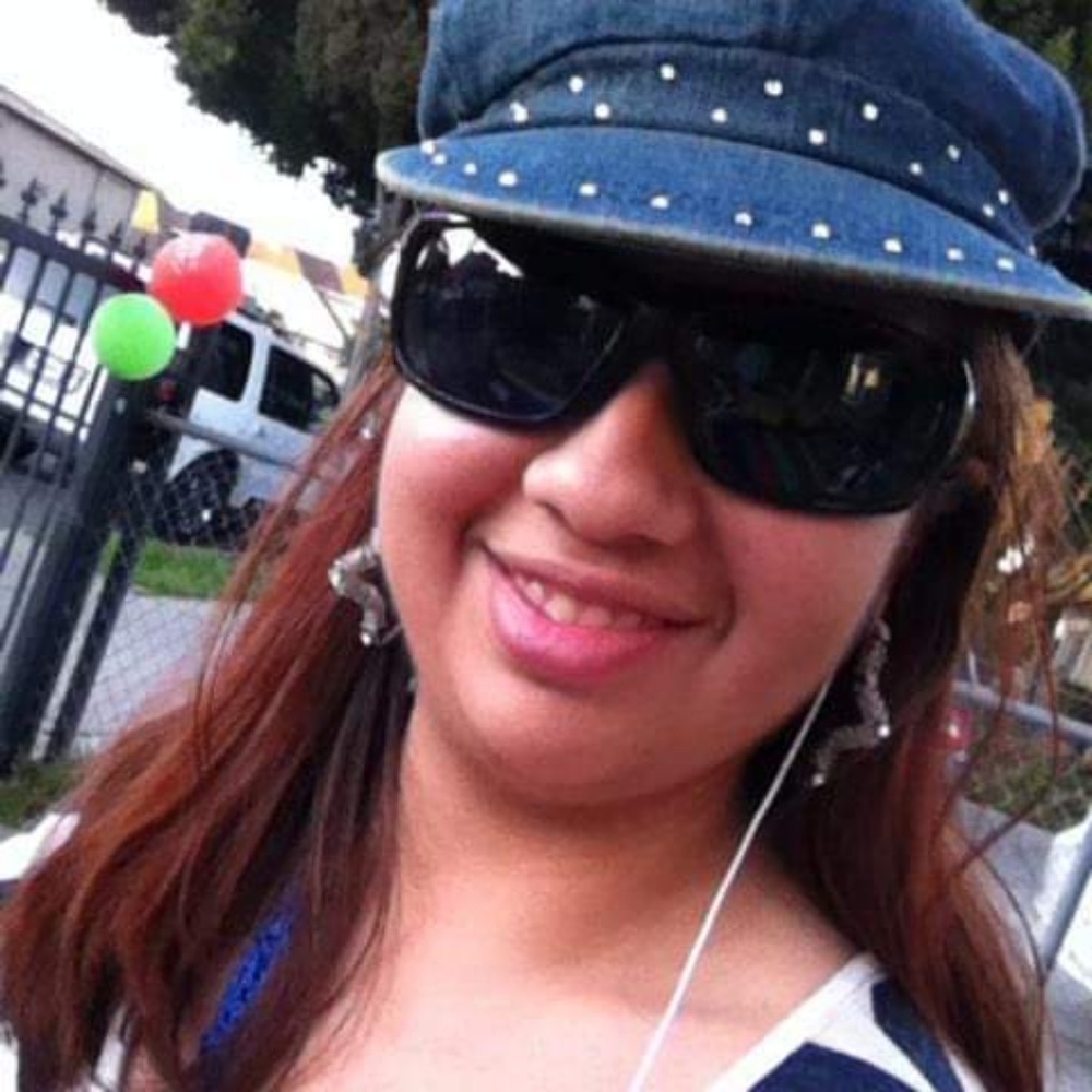 Meet your Posher, Monica